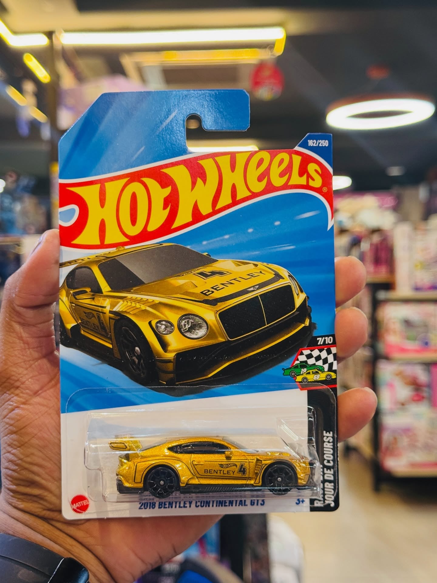 2018 Bentley Continental GT3 (Golden) – Hot Wheels 2025 by Mattel