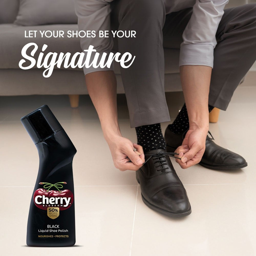 Cherry Blossom Black Handy Shoe Shiner + Black Liquid Shoe Polish Combo : 75 ml + 1 unit