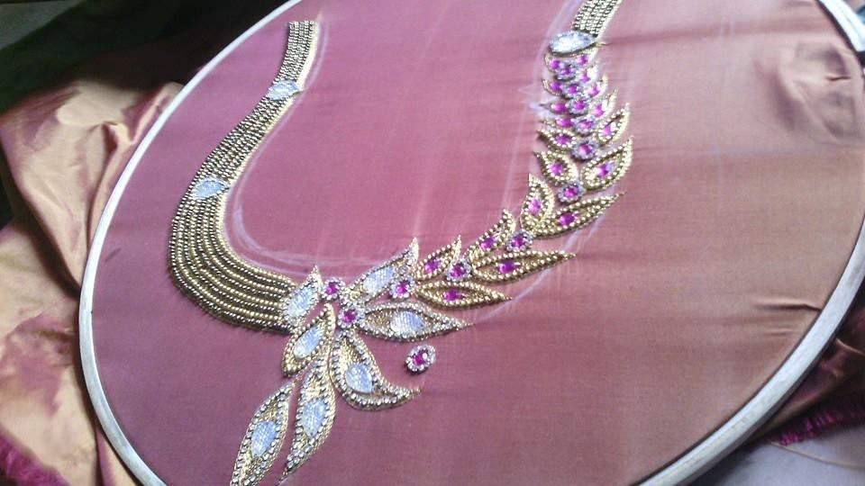 Aari Embroidery Classes