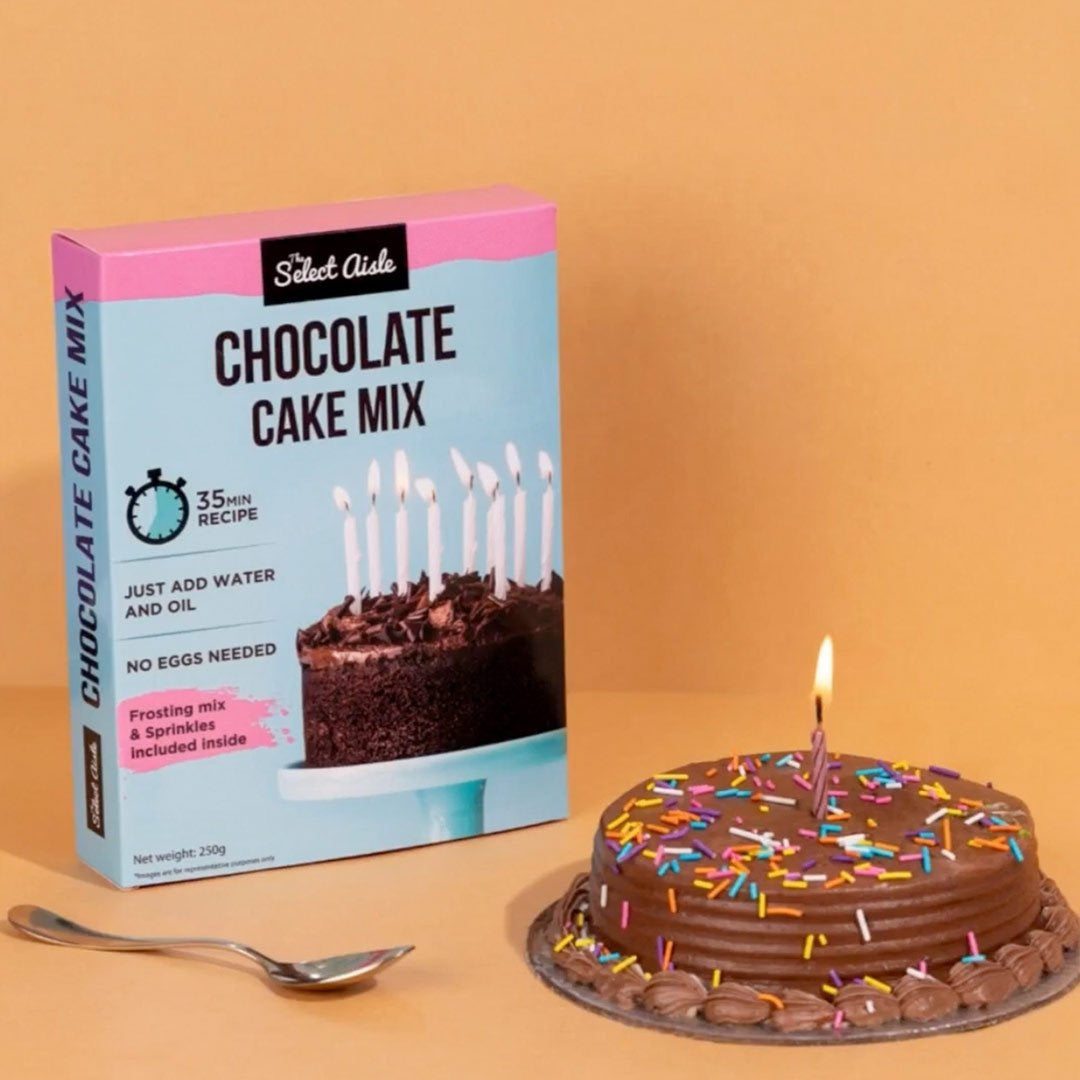 The Select Aisle Eggless Chocolate Cake Mix - Frosting & Sprinkles Included : 365 g
