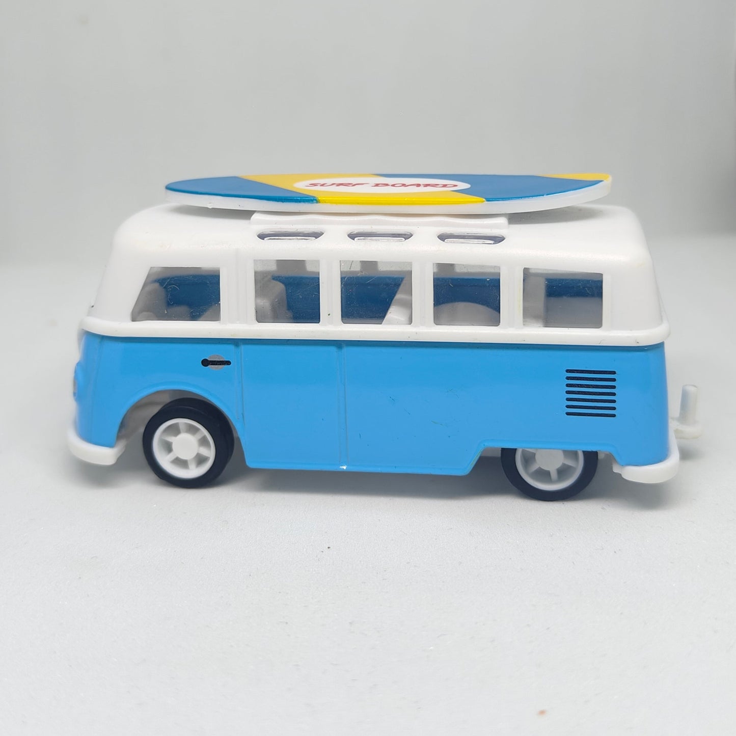 Vintage Mini Bus Die-Cast Model