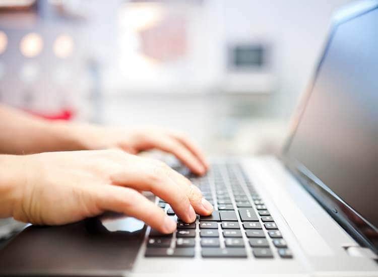 Laptops On Rent