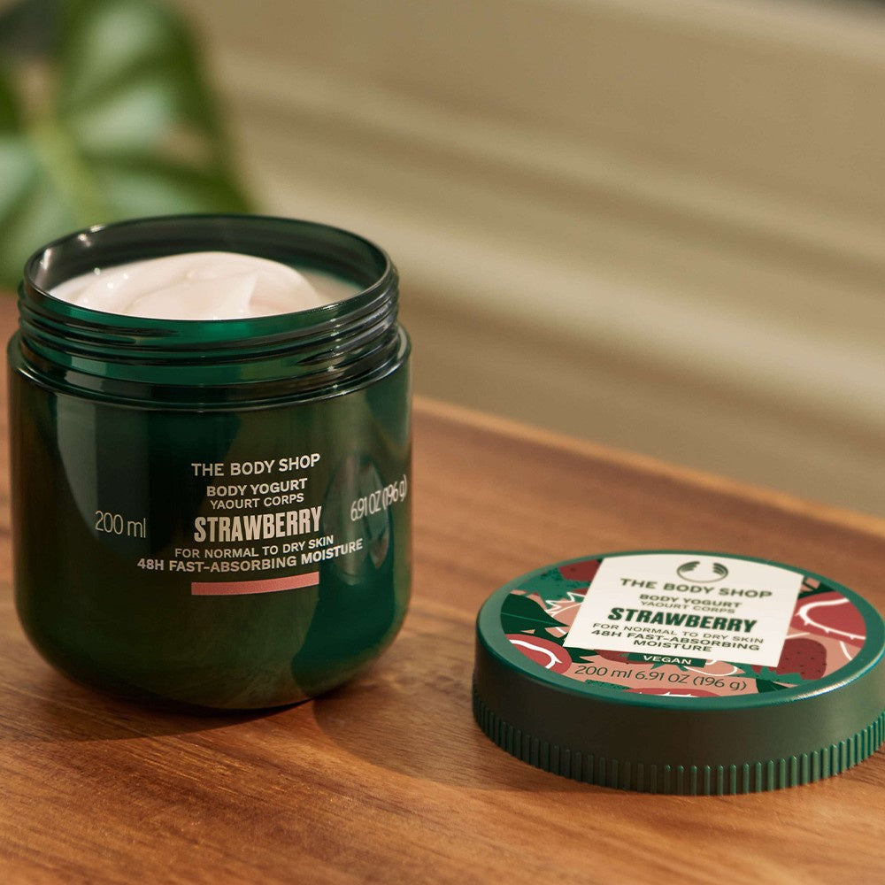The Body Shop Strawberry Body Yogurt : 200 ml