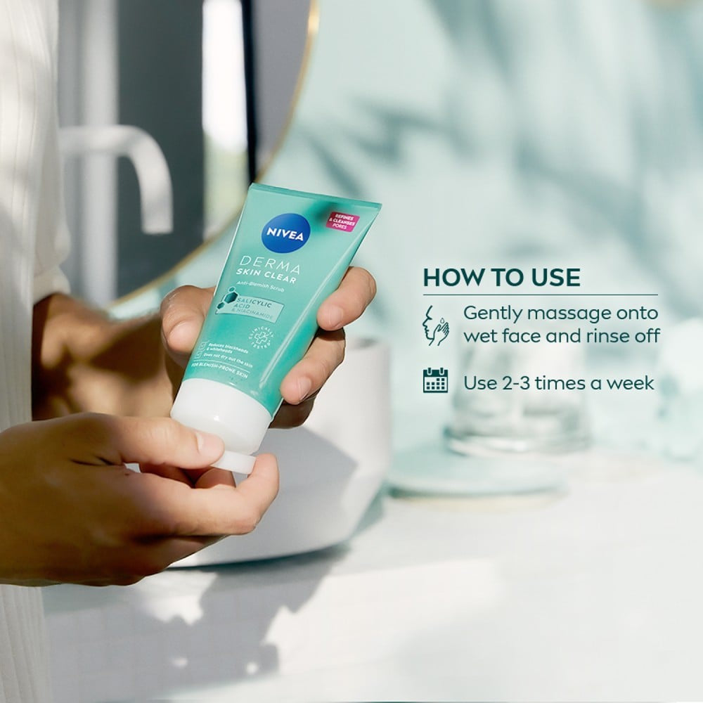 Nivea Derma Skin Clear Anti-Blemish Scrub : 150 ml