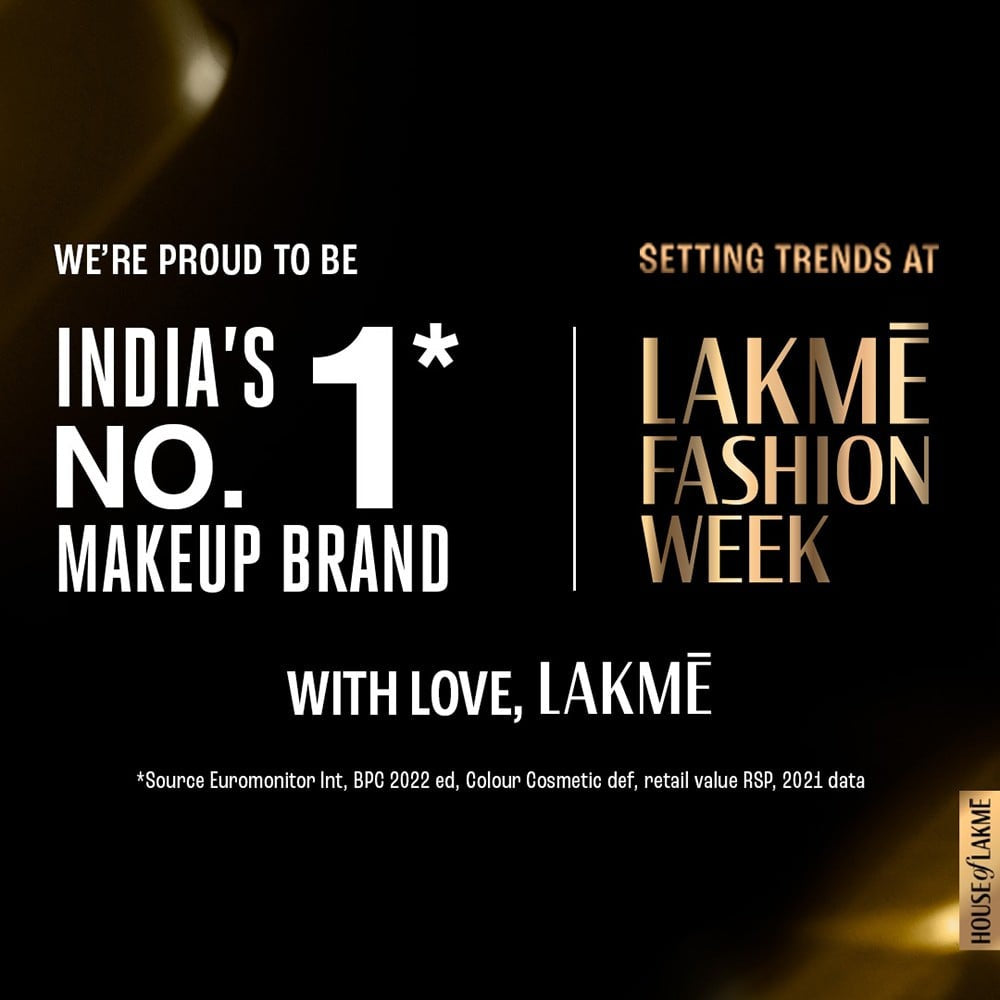 Lakme Ultimate Glam Foundation (Shade 02) : 25 ml