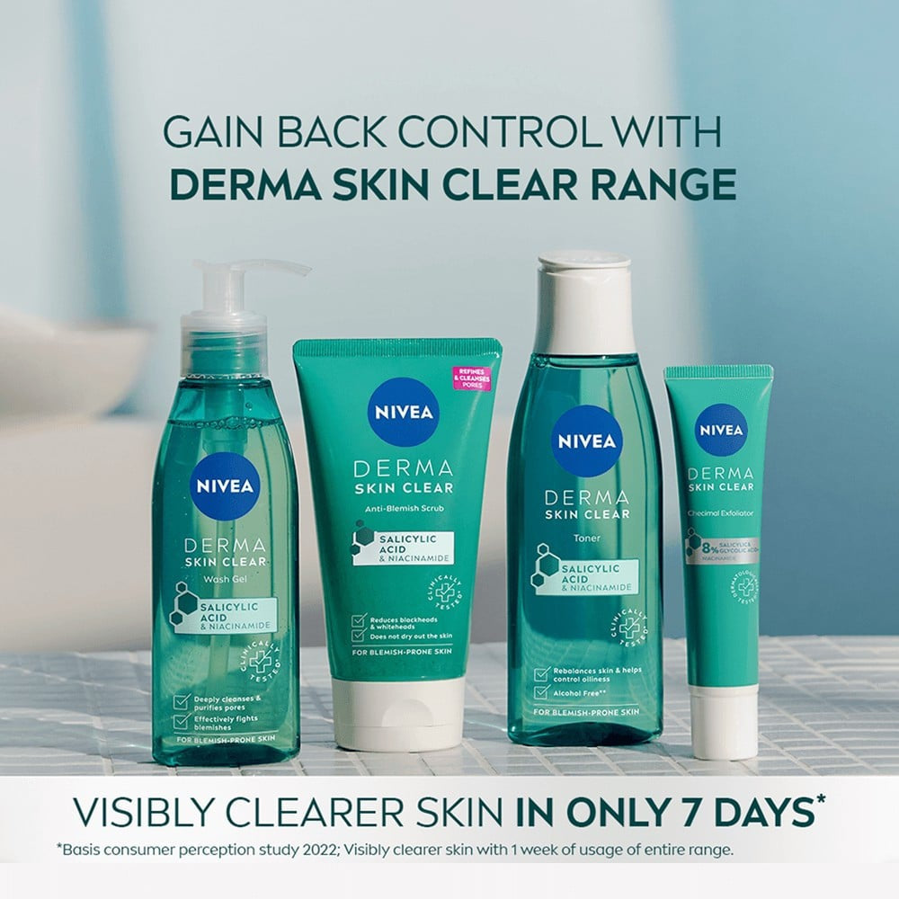 Nivea Derma Skin Clear Anti-Blemish Scrub : 150 ml