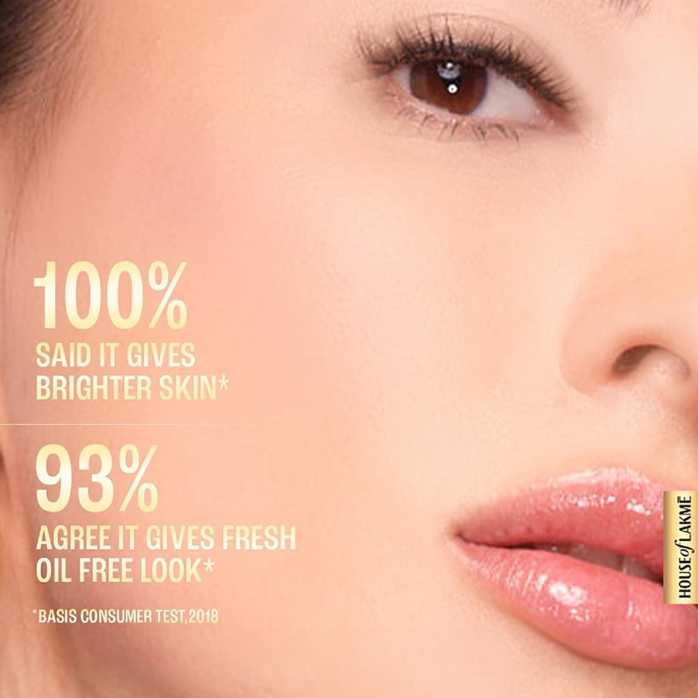 Lakme Makeup + Skincare Vitamin C Compact (Nude) : 8 g