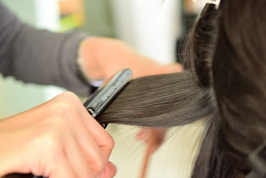 Beauty Parlours For Hair Straightening