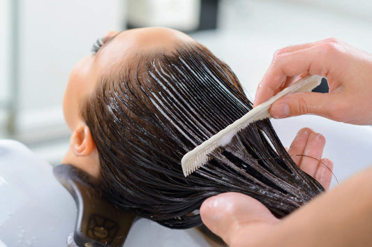 Beauty Parlours For Hair Treatment