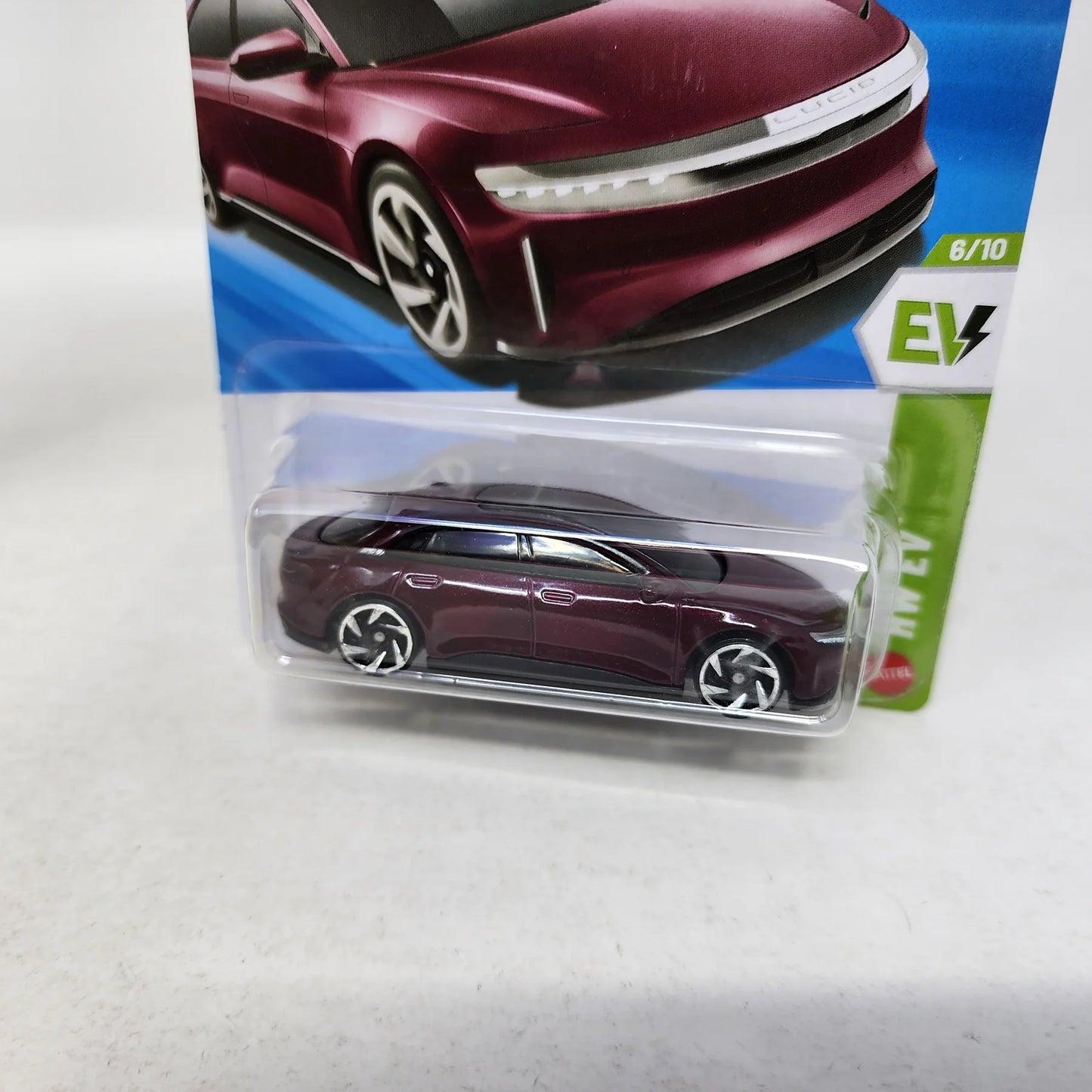 Lucid Air (Maroon) – Hot Wheels 2026 Imported by Mattel