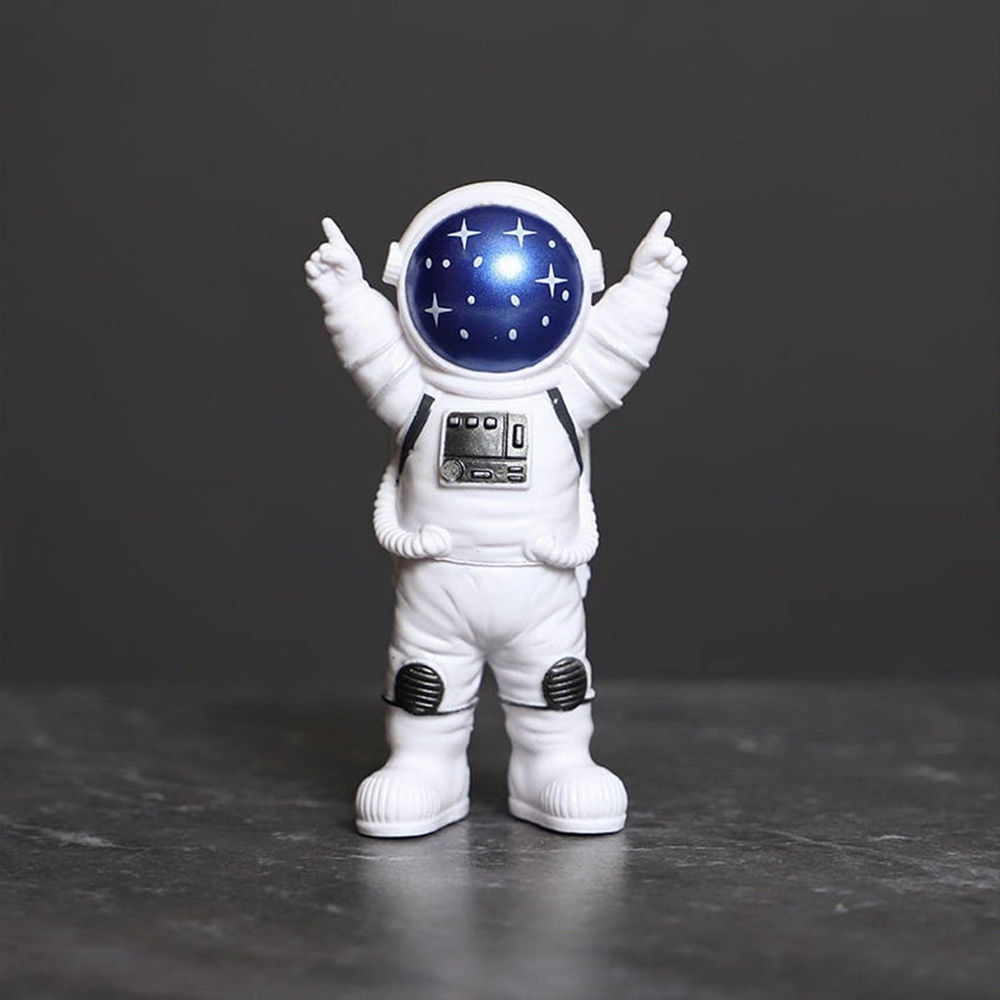 Astronaut Figurine Spaceman Statue - Standing Resin Decor (10 cm)