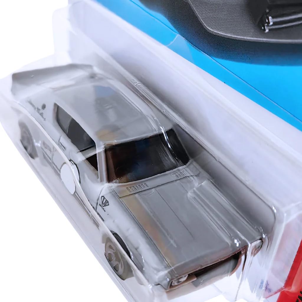 Nissan Skyline 2000GT-R LBWK Die-Cast Model by Mattel