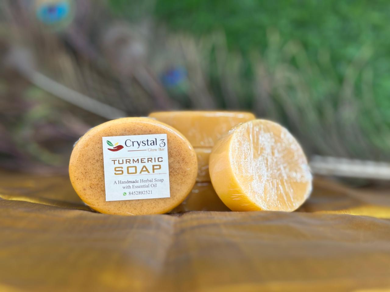 Turmeric Soap – Crystal z Glow Bar (90–100 g)