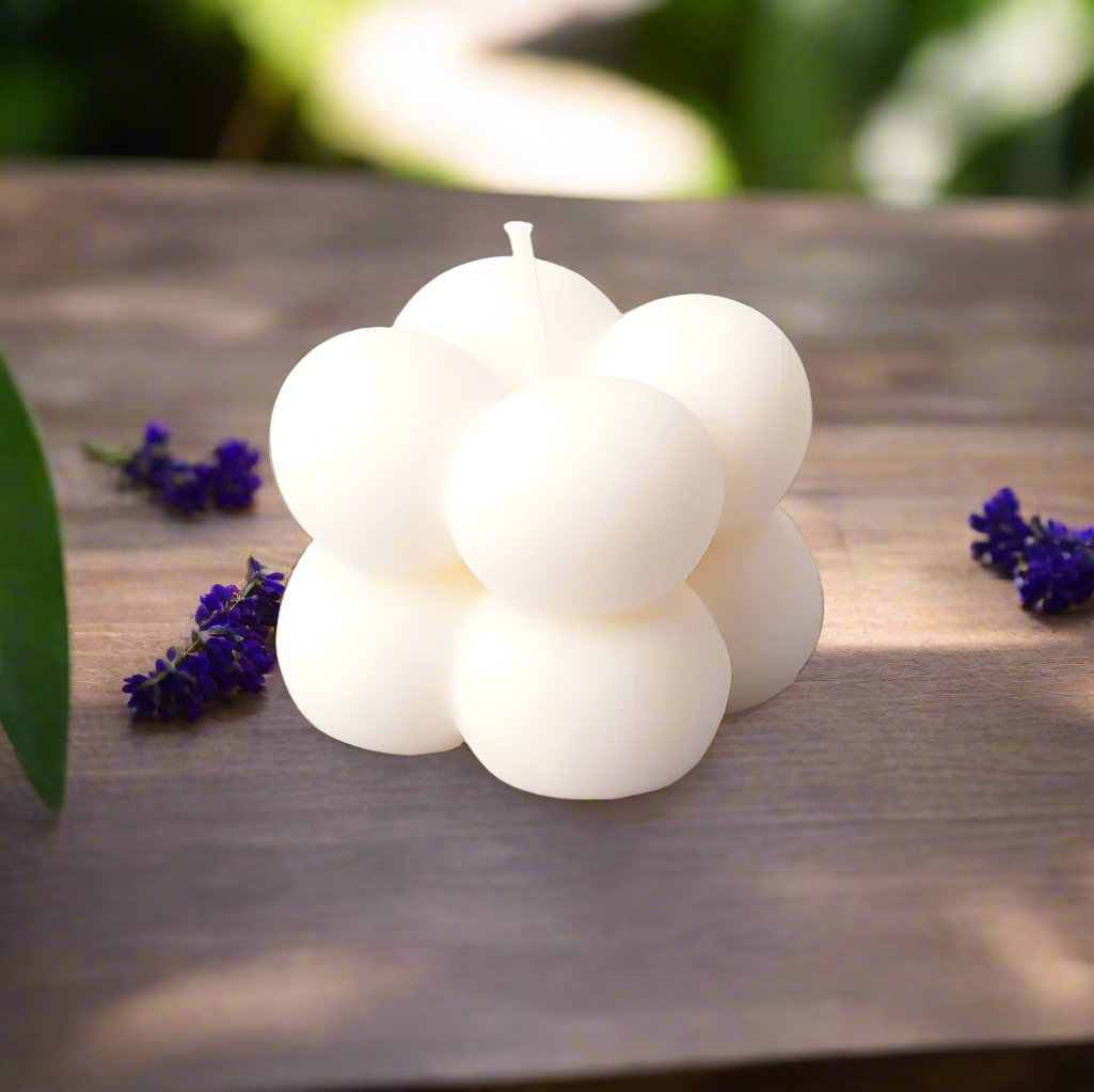 Soy Wax Small White Bubble Candle - Lavender