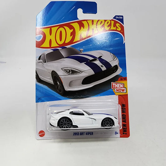 2013 SRT Viper (White) – Hot Wheels 2025 by Mattel