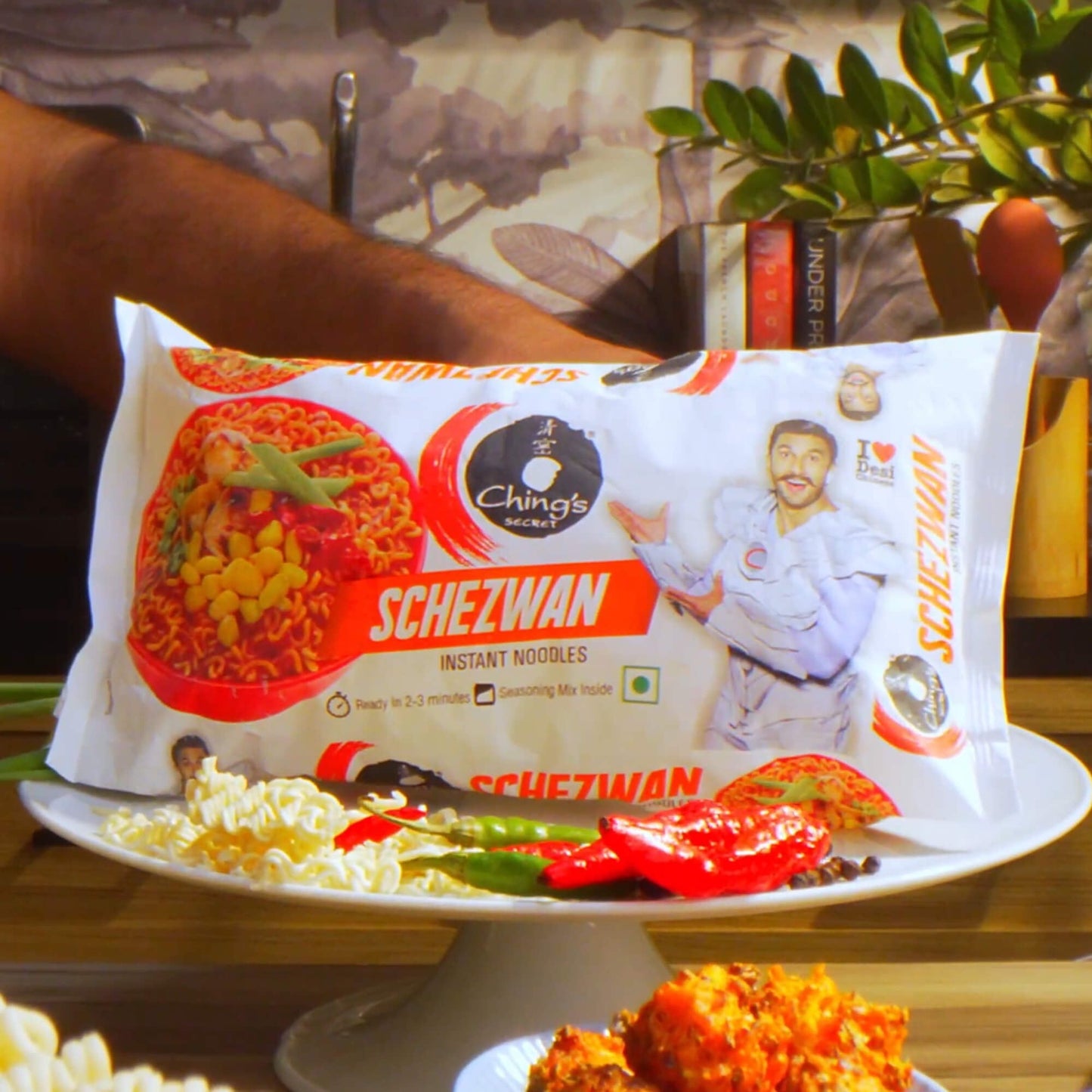 Ching's Secret Schezwan Flavoured Instant Noodles : 240 g