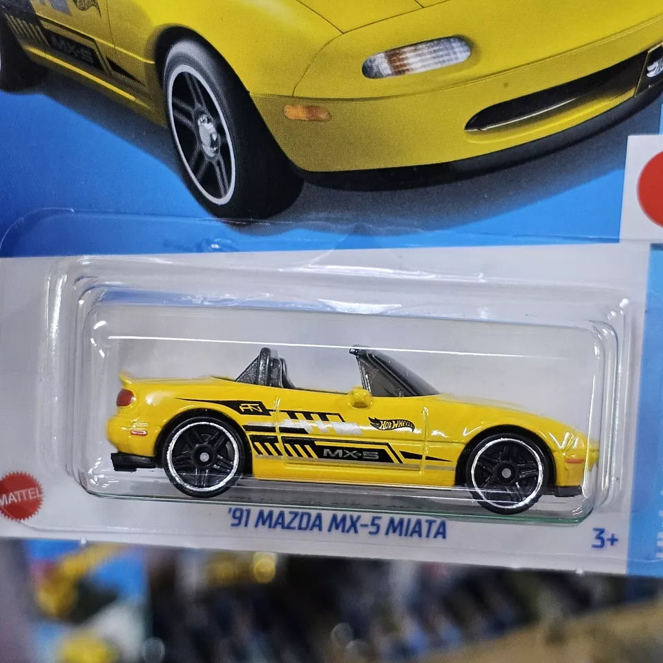 91 Mazda MX-5 Miata (Yellow) by Mattel