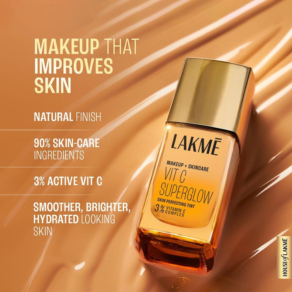 Lakme Makeup + Skincare Vitamin C SuperGlow Foundation (Cool Ivory) : 25 ml