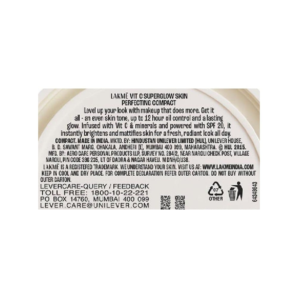 Lakme Makeup + Skincare Vitamin C Compact (Cinnamon) : 8 g