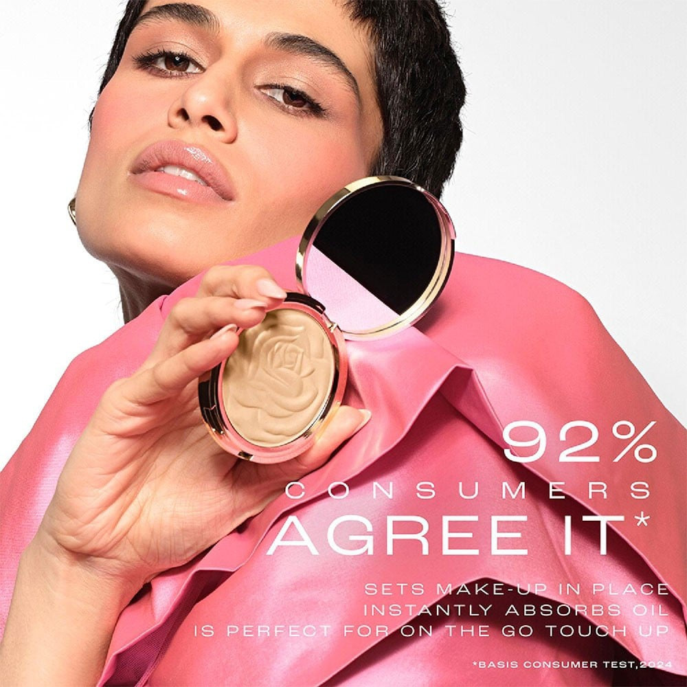 Lakme Showstopper Collection Rouge Bloom Compact (Almond) : 12 g