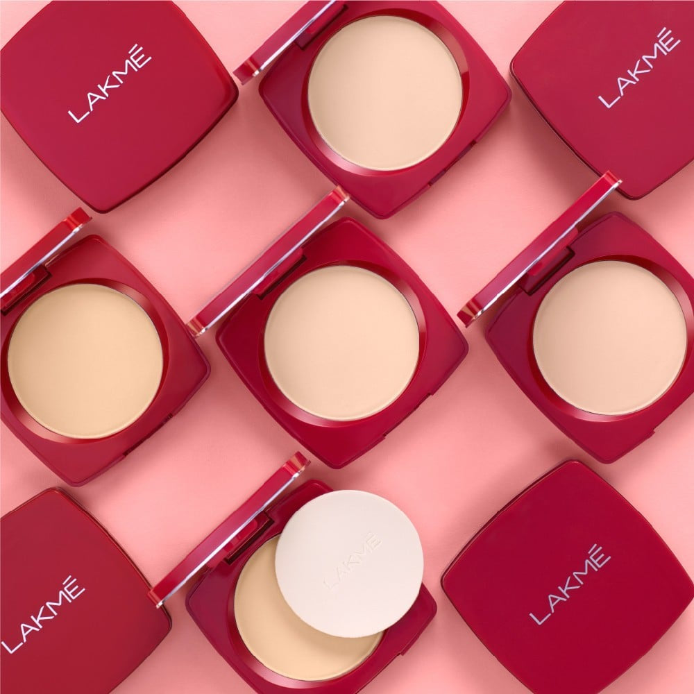 Lakme Forever Matte Compact (Marble) : 9 g