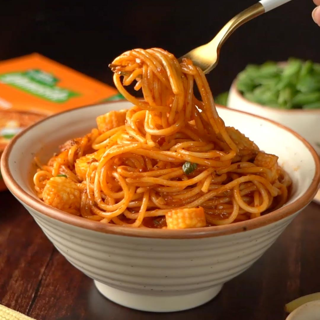 Tata Sampann Yumside Schezwan Noodles With Veggies - Ready to Eat : 285 g